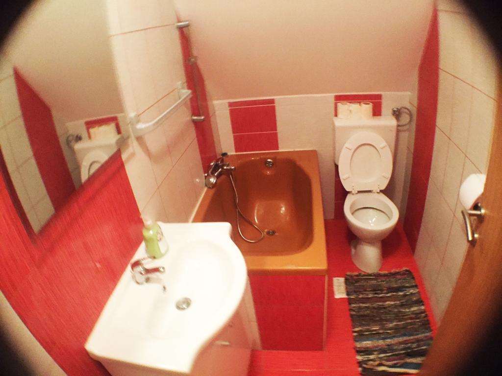 Blazic II Hotel Maribor Bagian luar foto